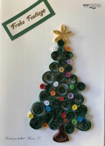 Tannenbaum, Weihnachtskarte Quilling, verschiedenfarbig aufgerollte Papierstreifen, zu einem Tannenbaum-Motiv angeordnet. Frohe Festage, Weihnachtsgrüsse, Hofstetter Uznach GmbH